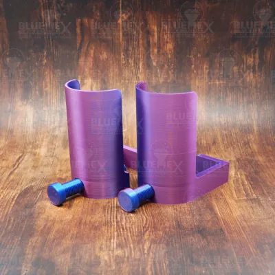 Preview: Table clamps from below