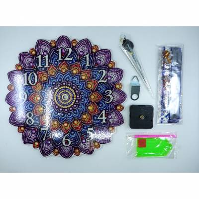 Diamond Painting Wanduhr auf Holz, 29cm