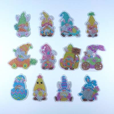 Preview: Schlüsselanhänger-Set, bestehend aus 12 Anhängern, Motiv Oster-Wichtel, Painting-Set komplett