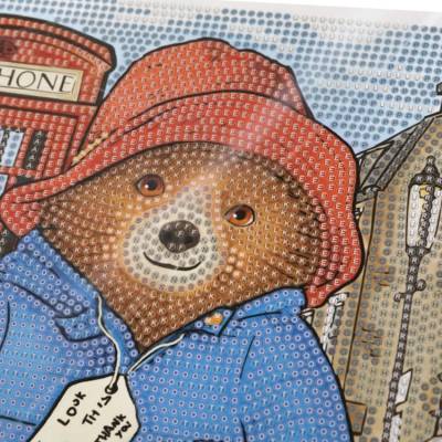 Preview: Diamond painting picture with picture frame, Paddington & postbox, round diamonds, approx. 21x25cm, partial picture
