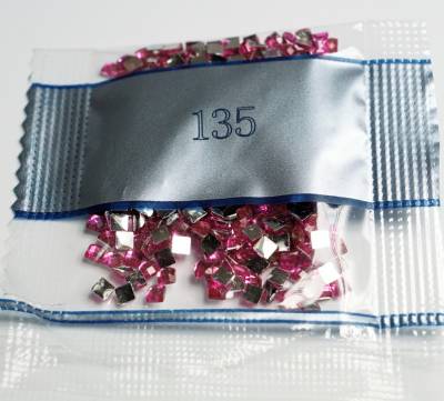 Strass-Stein eckig, (rhinestone), 135, Pink, 500 Stück