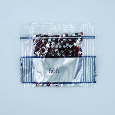 Strass-Stein eckig, (rhinestone), 666, Red Bright, 500 Stück