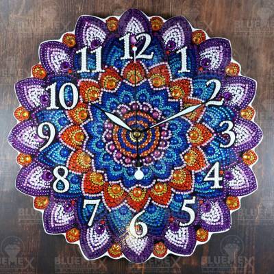 Diamond Painting Wanduhr auf Holz, 29cm