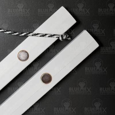 Preview: Magnetleisten-Set für Diamond Painting Bilder, hohe Tragkraft, 30cm, weiß, Vollholz