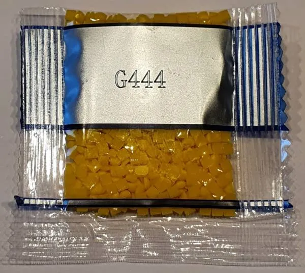 Steine, Glow in the Dark - Nachtleuchtend, eckig, Farbe G444, Lemon Dark, Tüte mit 500 Stück
