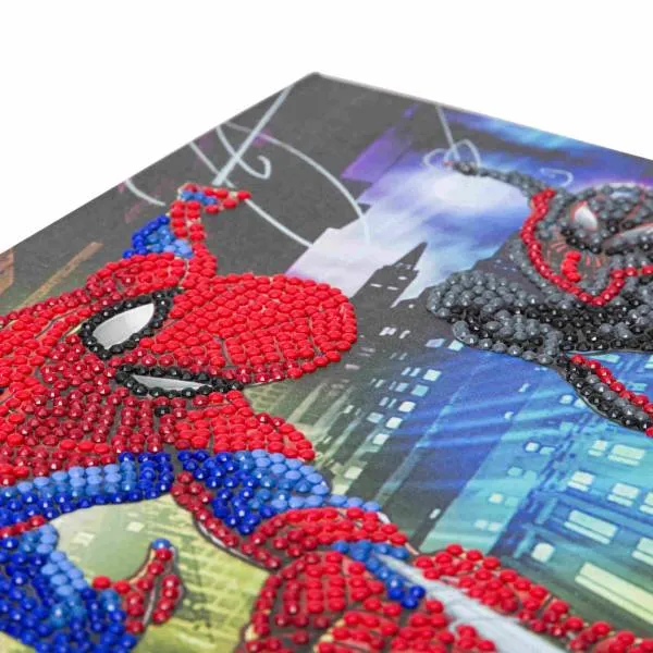 Notizbuch zum Painten, Spiderman, ca. 26x18cm, 48 Seiten, liniert, Teilbild