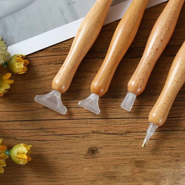 Wooden pen for diamond painting, curved, with tip & multiple attachments
