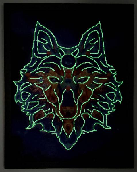 Wolf, Glow in the dark - Nachtleuchtend, eckige Steine, 50x65cm,  43 Farben, Vollbild