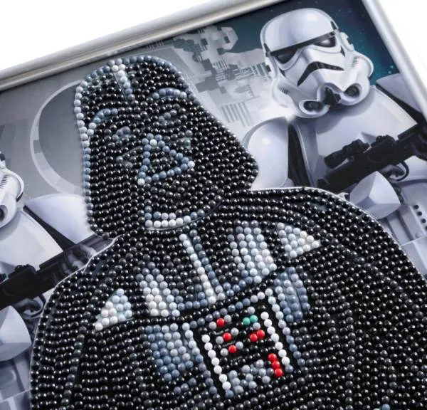 Diamond Painting Bild mit Bilderrahmen, Darth Vader and Stormtroopers, 21x25cm, runde Steine, Teilbild