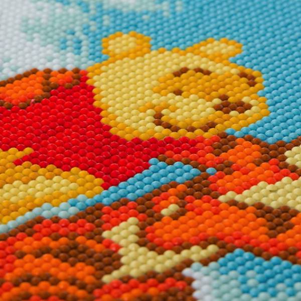 Diamond Painting Bild auf Keilrahmen gespannt, Disney Winnie the Pooh, runde Diamanten, 30x30cm, Vollbild