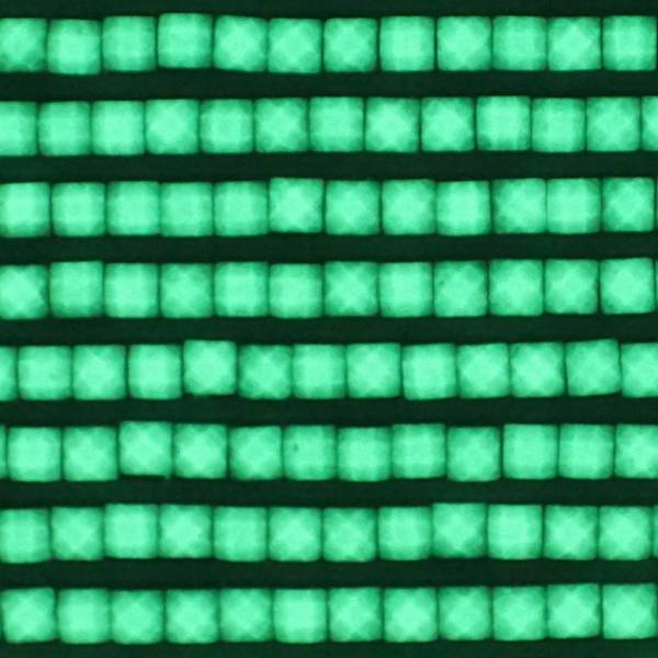 Steine, Glow in the Dark - Nachtleuchtend, eckig, Farbe G210, Lavender Medium, Tüte mit 500 Stück