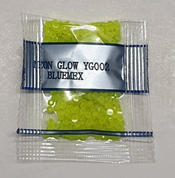 Neon stone round, glow in the dark, yellow, bag with approx. 500 pieces