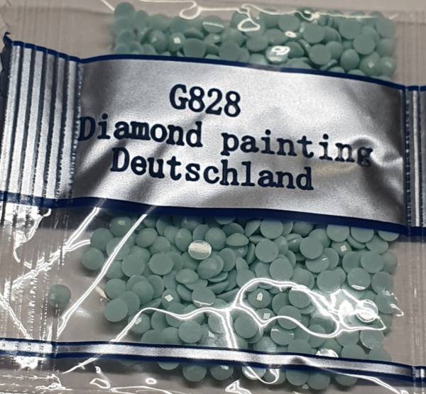 Steine, Glow in the Dark - Nachtleuchtend, rund, Farbe G828, Blue Ultra Very Light, Tüte mit 500 Stück