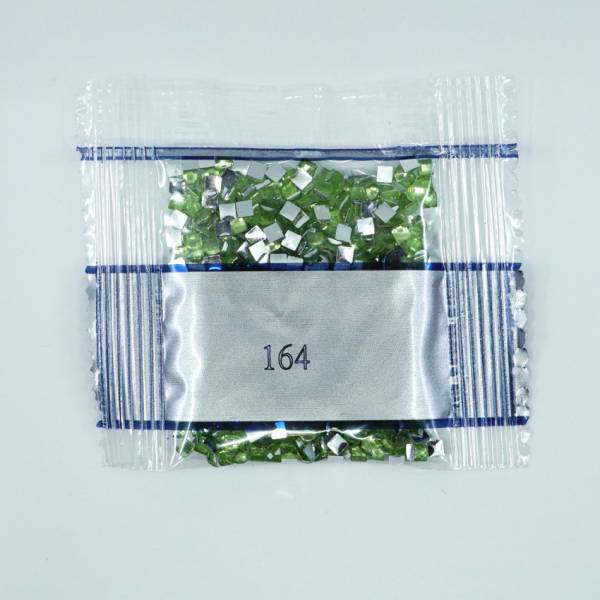 Rhinestone square, 164, Green Light, 500 pieces