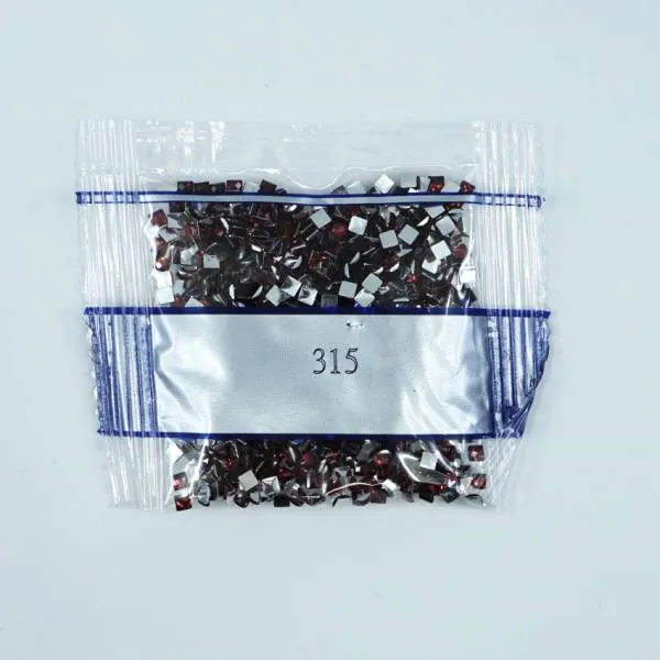 Rhinestone square, 315, Antique Mauve Medium, 500 pieces