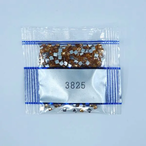 Rhinestone square, 3825, Pumpkin Pale, 500 pieces