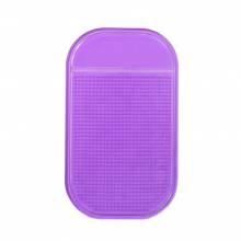 Anti-slip mat for trays, e.g. for angled work surfaces