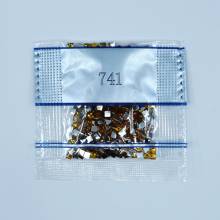 Rhinestone square, 741, Tangerine Medium, 500 pieces